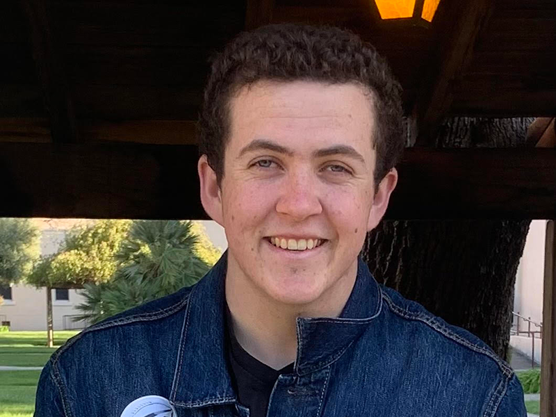 Calvin Miller headshot