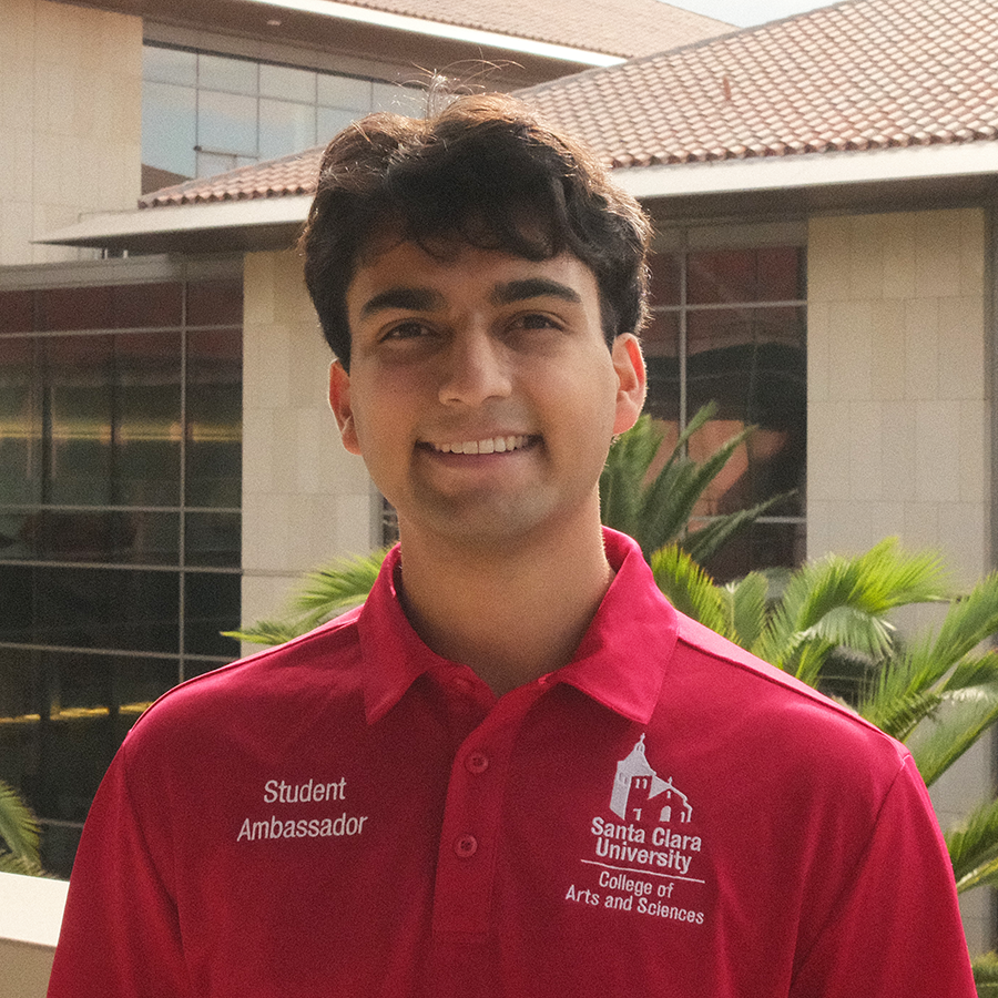 Jacob Mendonsa headshot