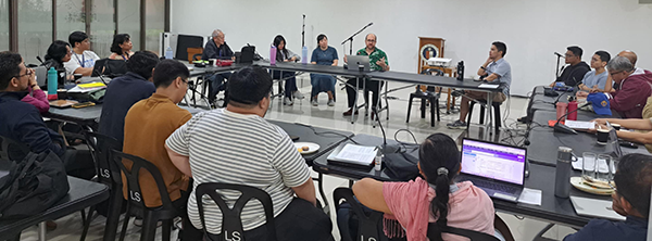 Paul Schutz with faculty of Ateneo de Manila University