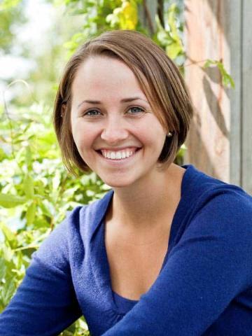 Jessica Coblentz Headshot