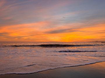 Sunset at Villa Maria, Santa Cruz