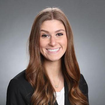 Jenna Solis Finance Student 