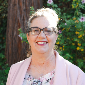 Karen Leitsch_Professional Photo (7_11_25)