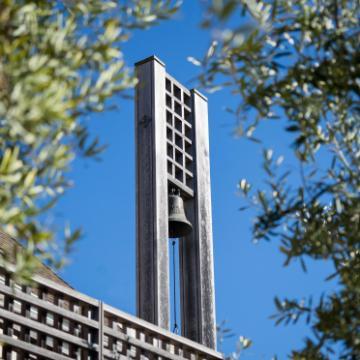 Image links to full content