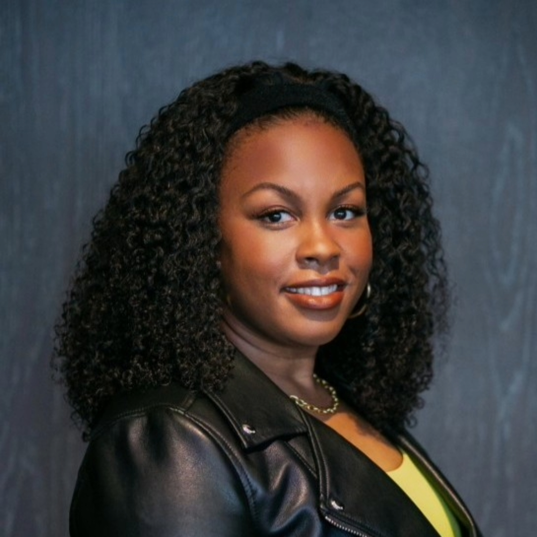 Desrosiers, Kendra Headshot