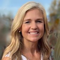 Square crop for headshot