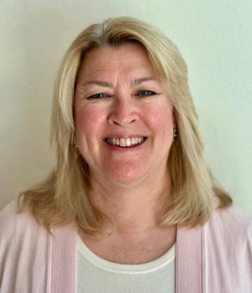 Marilyn Utz headshot