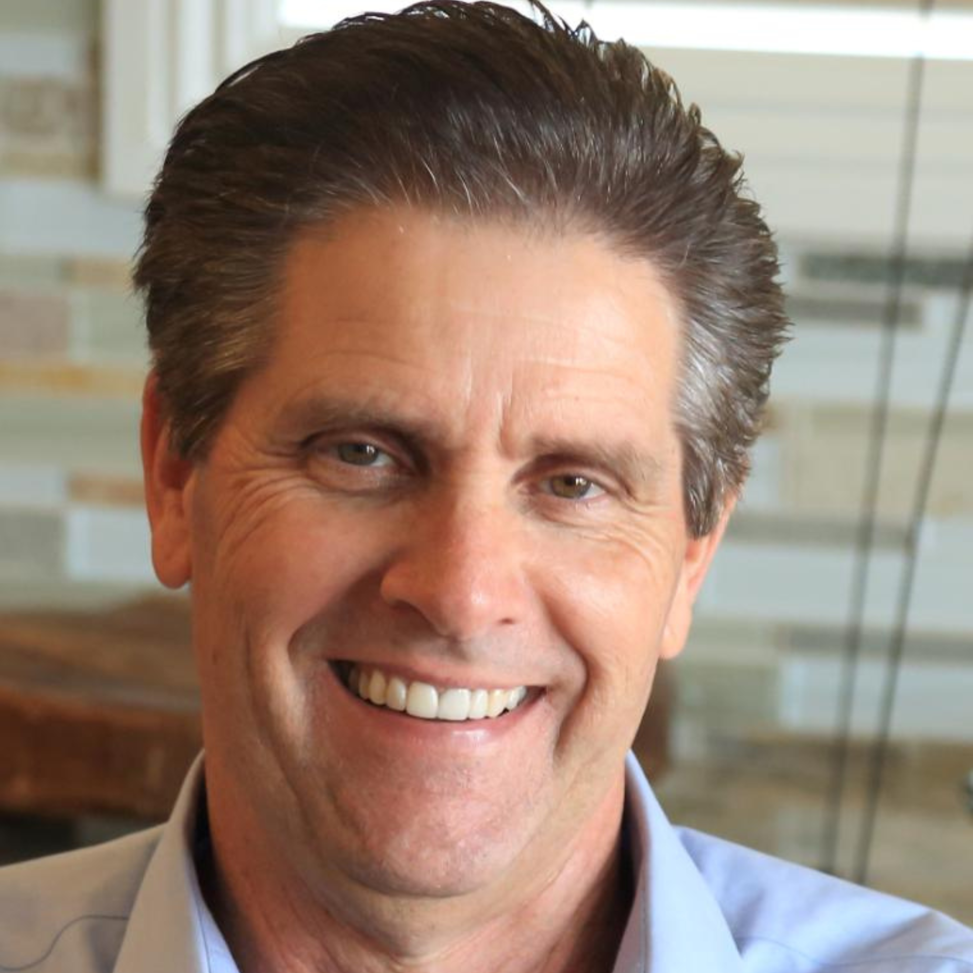 Kerry Johnson '01, M.A. '03 