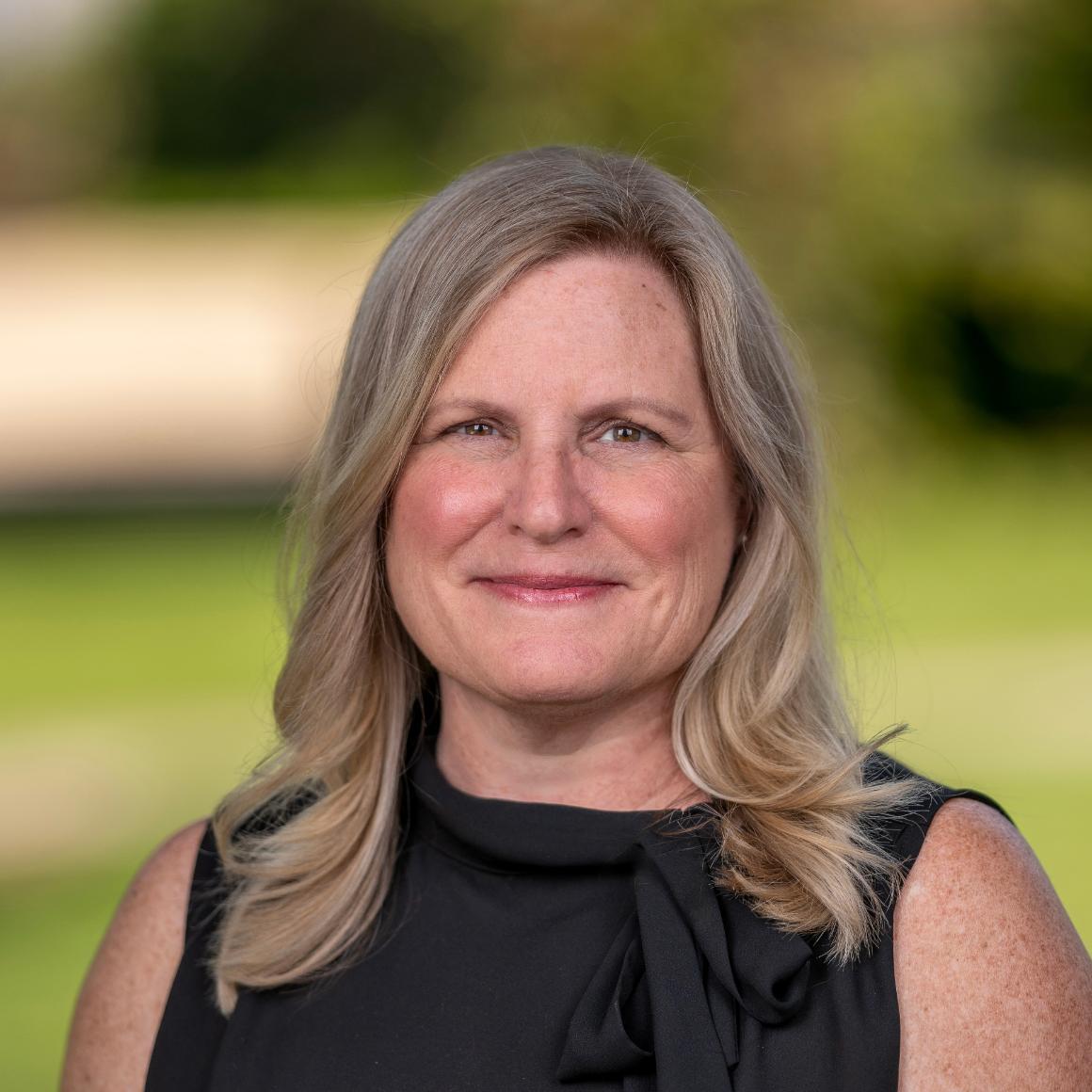 Leah Harris 2024 Headshot 