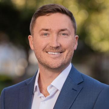 Square headshot of Carrick Young