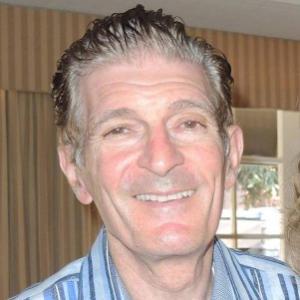 A person smiling, titled 'Danna, Angelo'.