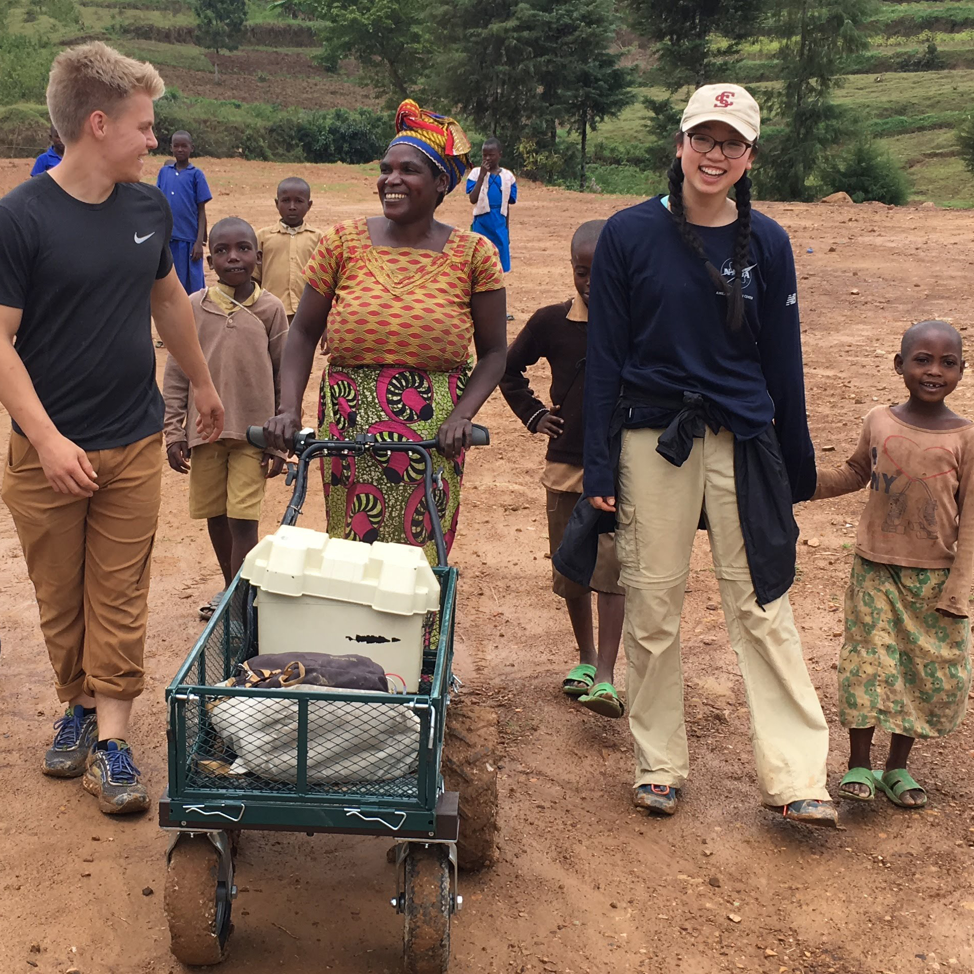 SCU students Jonathan Borst and Shiyin Lim in Rwanda
