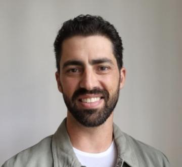 RSL Alumni  Paul Mahacek headshot 