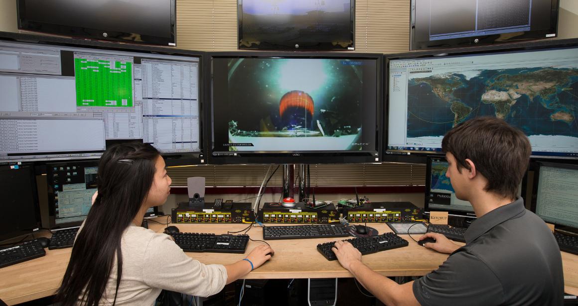 Cynthia Le, class of 2017 in robotics lab. 