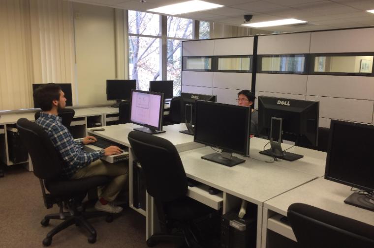 Students at work in one of the ECC Windows Labs.